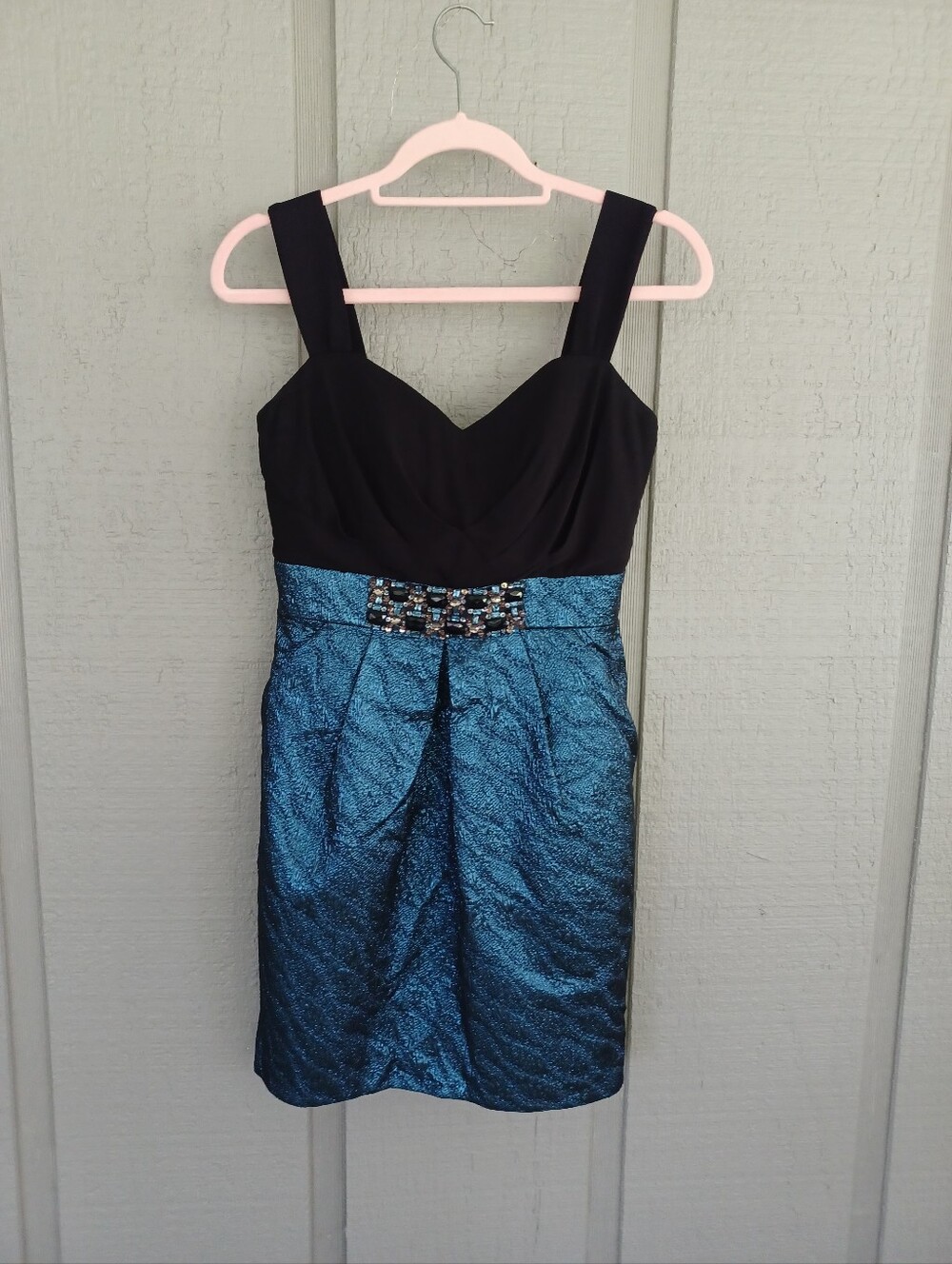 Alexia Admor Sleeveless Mini Cocktail Dress Size S Rhinestone Embellished Pocket